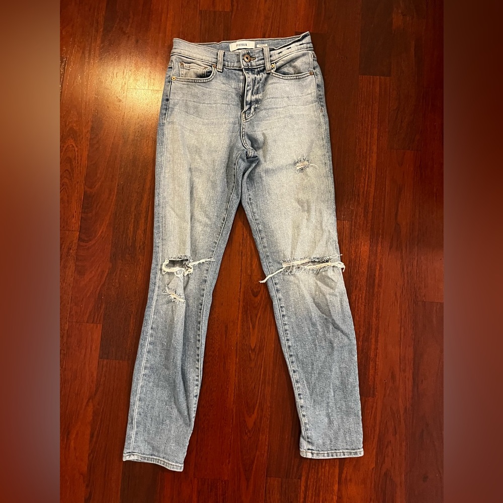 Pistola Straight Leg Jeans